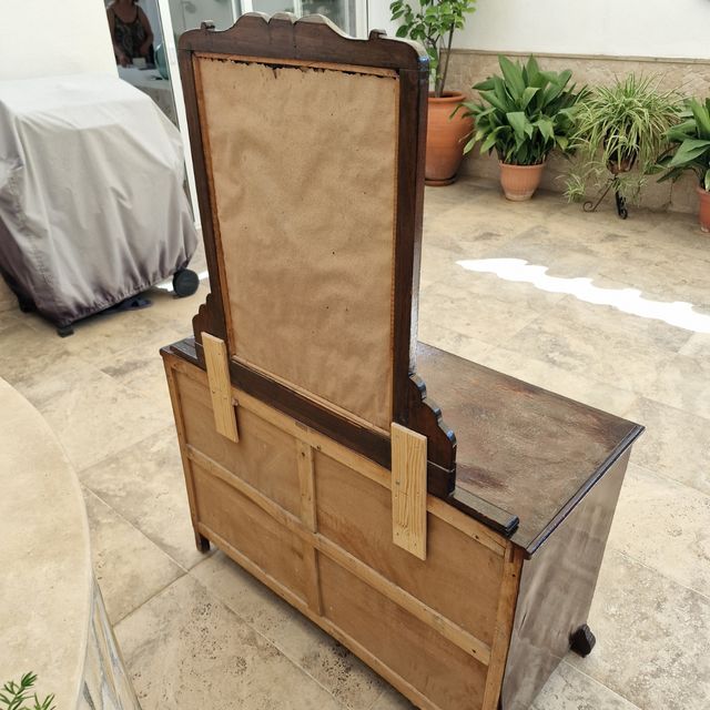 Tocador vintage y mesitas años 30