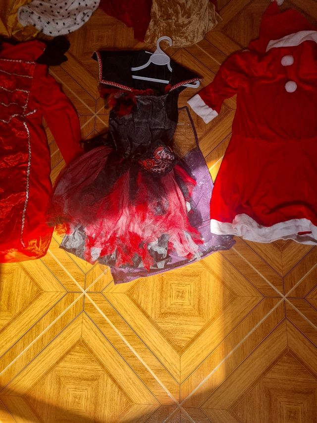 Disfraces Niños y adulto.