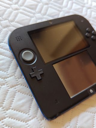 Nintendo 2DS Azul/Negra + Mario Kart 7