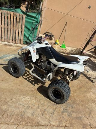 Quad Suzuki LTZ 400