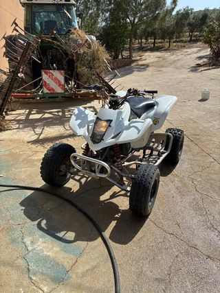 Quad Suzuki LTZ 400