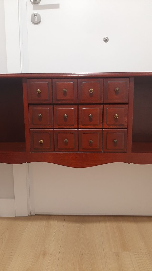 Mueble recibidor madera caoba