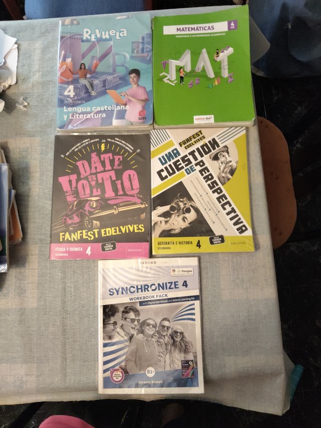 Libros de texto de 4 de la ESO