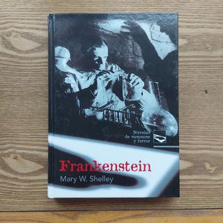 Lote de 3 novelas de suspense y terror