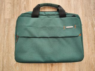 Maletín Samsonite verde botella