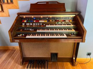 Órgano Kawai vintage