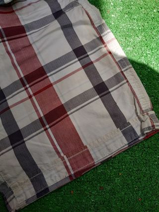 Bermudas cuadros rojas y blancas