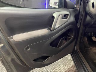 ✅Peugeot Partner PEGATINA C