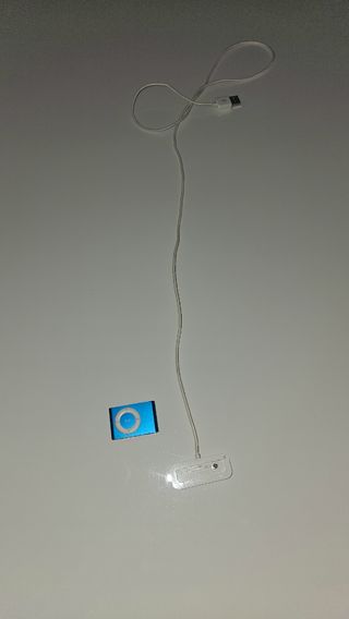 iPod Apple Azul - 1/2GB no incluye cascos