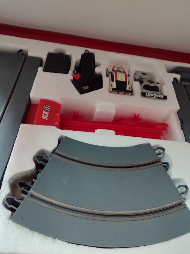 Scalextric Adrenaline Cup C3