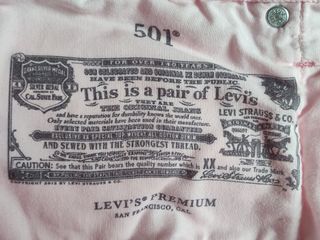Pantalones cortos Levis en color rosa