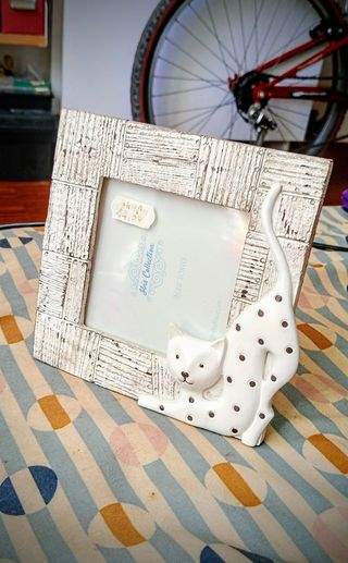 Cornice in resina 10x10 nuova da chiusura negozio