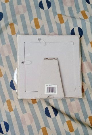 Cornice in resina 10x10 nuova da chiusura negozio