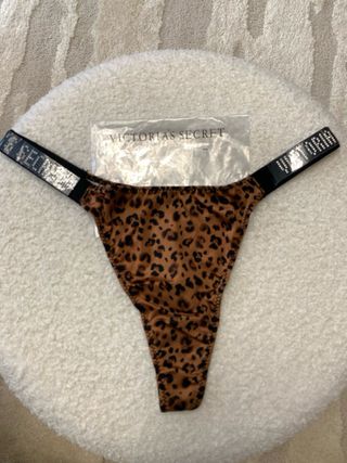 Tanga liso leopardo Victoria’S Secret