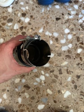 Cola escape Remus carbono