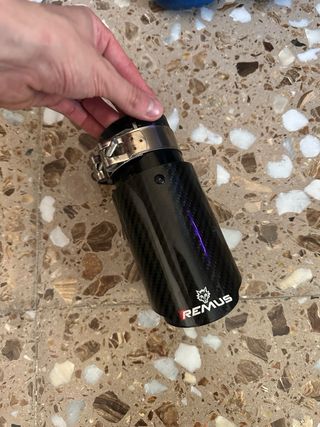 Cola escape Remus carbono