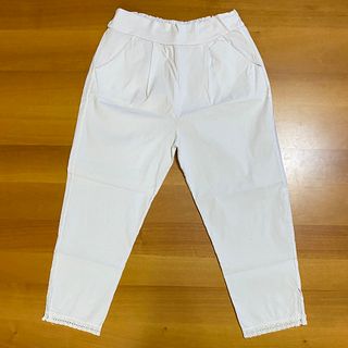 Pantaloni Bianco Elasticizzato Smerlato Merletto