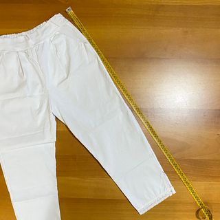 Pantaloni Bianco Elasticizzato Smerlato Merletto