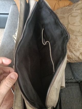 Maletín beige polipiel