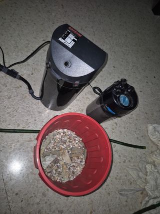 Acuario 250L + accesorios
