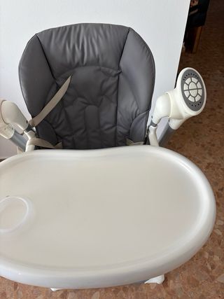 Trona Lionelo Niles Gris - Mecedora

SOLO HOY 65€ 