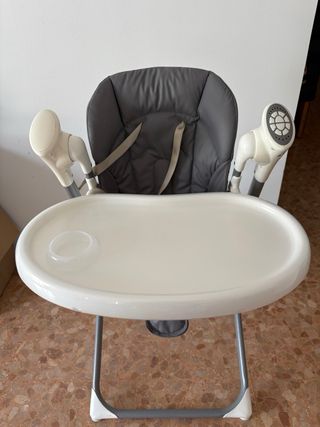 Trona Lionelo Niles Gris - Mecedora

SOLO HOY 65€ 