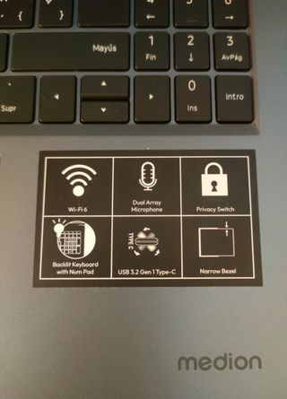Portátil MEDION, Intel Ultra 7 155H, 16GB, 1TB SSD