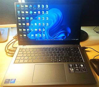 Portátil MEDION, Intel Ultra 7 155H, 16GB, 1TB SSD