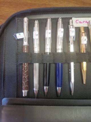 Caran Dache. Bolígrafos, roller y portaminas