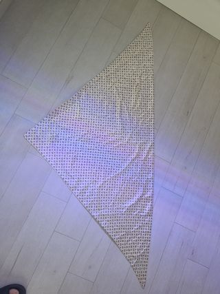 Pañuelo LV (Louis Vuitton) beige