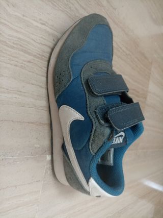 Zapatillas Nike Jr. Velcro Azul Gris
