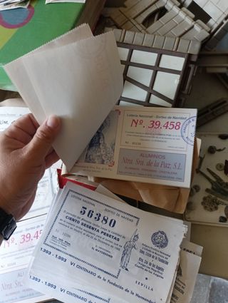 Vecchi libretti degli assegni delle lotterie natalizie