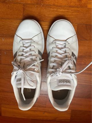 Adidas Grand Court: Scarpe sportive bianche e arge
