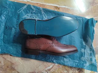 Scarpe in vitello artigianali
Suola doppio cuoio
