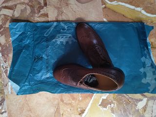 Scarpe in vitello artigianali
Suola doppio cuoio
