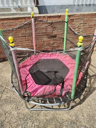 Cama elástica infantil rosa