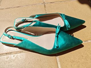 Zapatos Zara tacón bajo turquesa