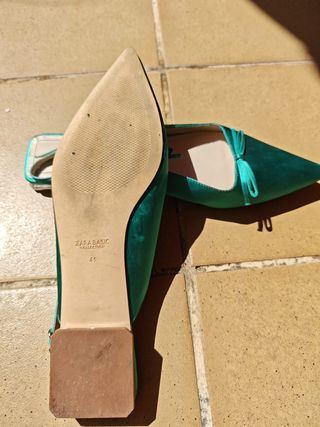 Zapatos Zara tacón bajo turquesa