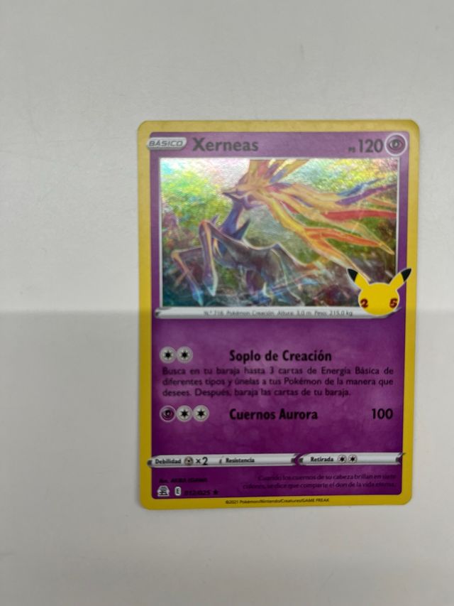 Carta Xerneas Pokémon 25 Aniversario
