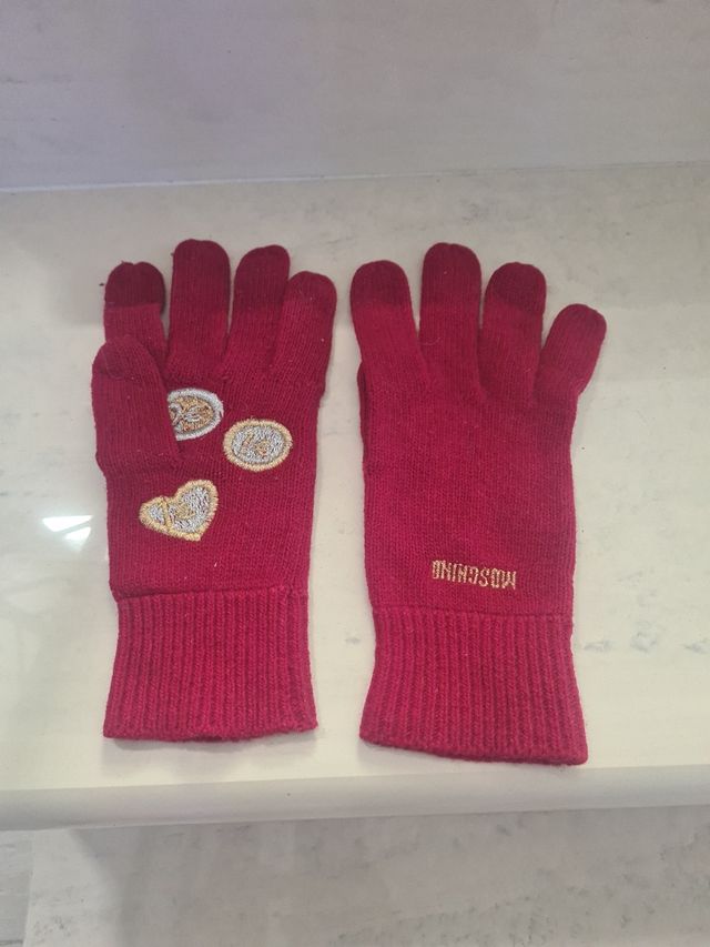 Guantes Moschino rojos