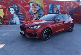 CUPRA Leon 2023 150cv micro Hibrido