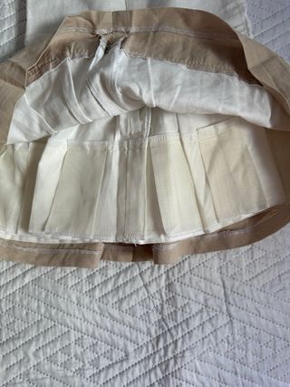 Vestido niña beige y blanco