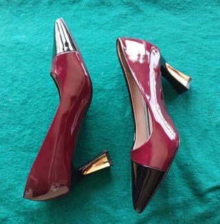 Zapatos tacón elegante - negros y rojos