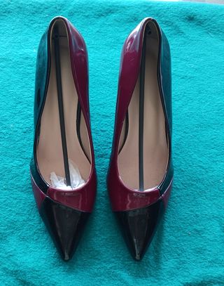 Zapatos tacón elegante - negros y rojos