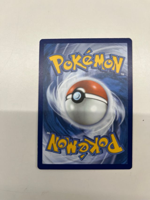 Pikachu - Carta Pokémon 25 Aniversario