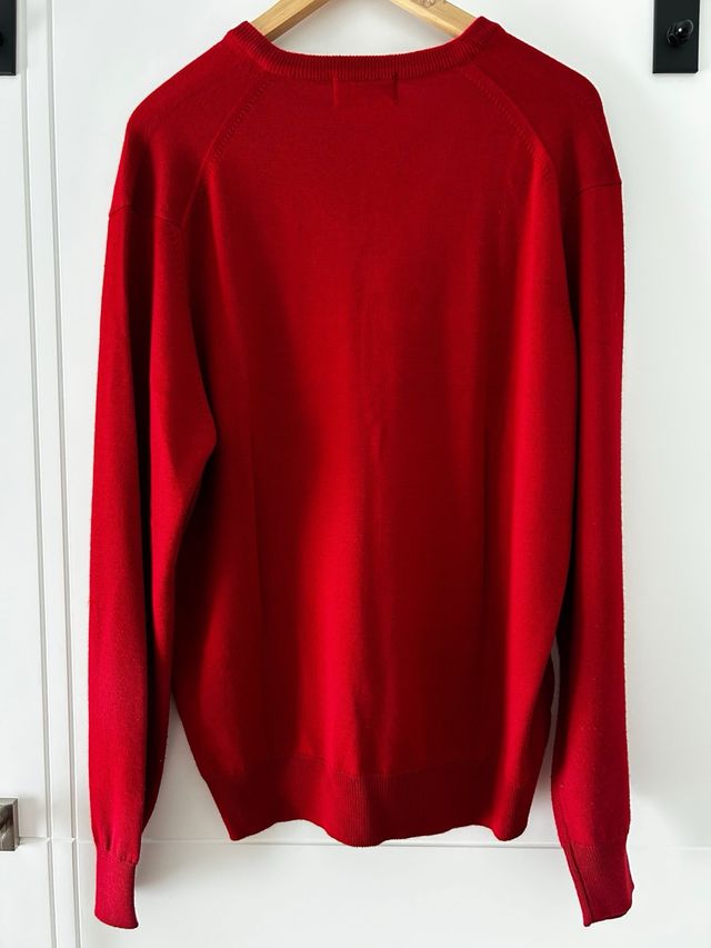 Jersei de cuello pico para hombre en rojo