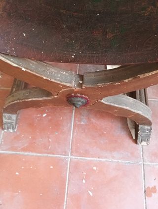 Silla vintage madera y cuero