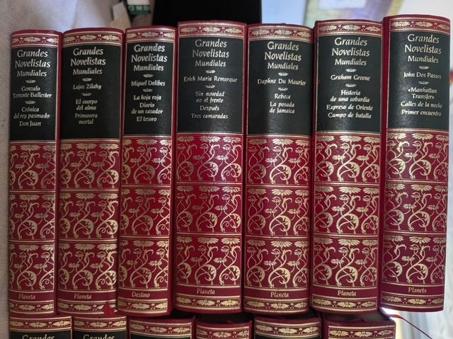 Grandes Novelistas Mundiales - 13 libros.