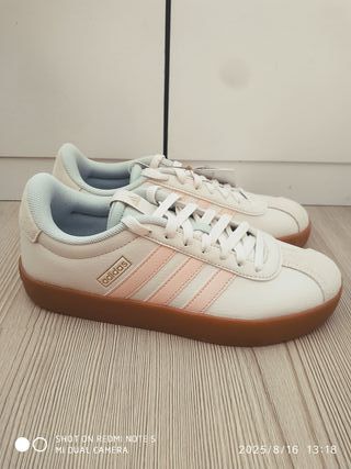 Zapatillas Adidas VL Court 3.0 - Rosa y Blancas