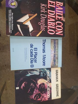 Lote de libros a 4€ cada uno